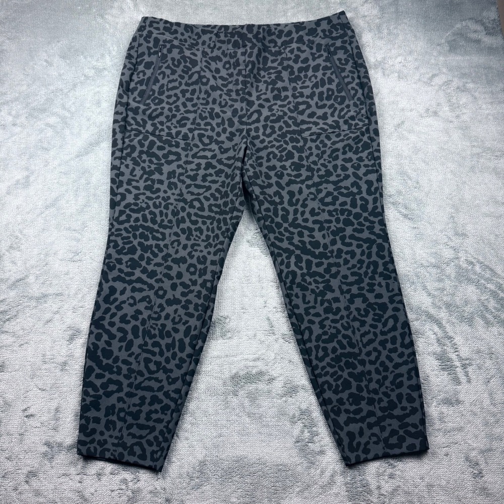 Lane Bryant  On-The-Go Gray Leopard Print Straight Ankle Pants Womens 20 Pockets